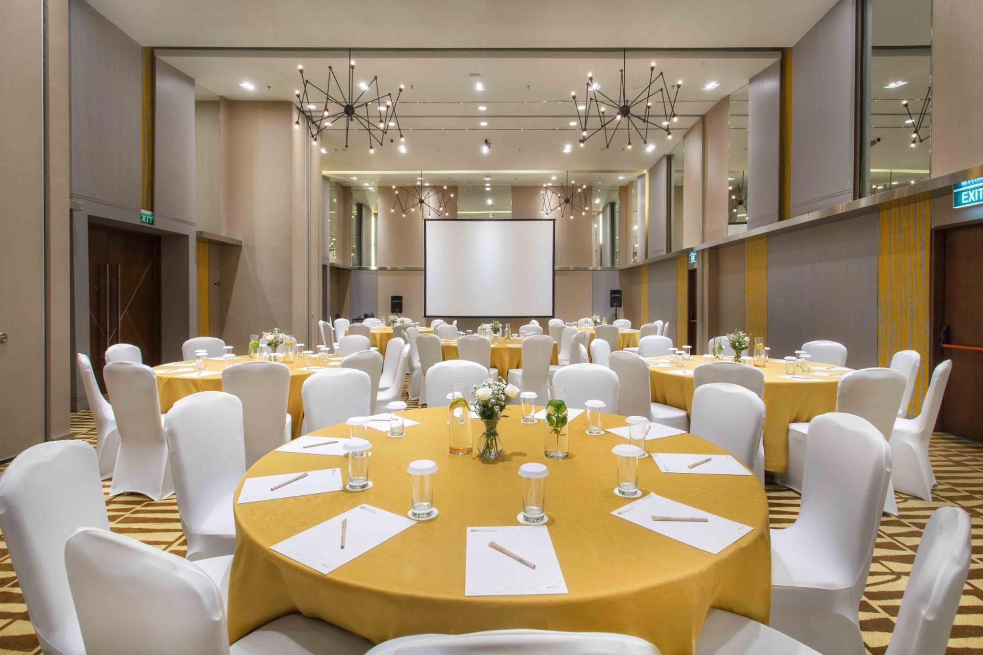 Hilton Garden Bali Ngurah Rai Airport 4* Kuta (Bali)